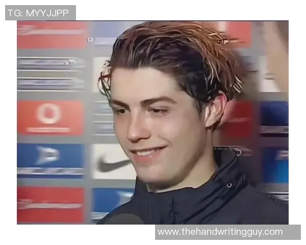 帅气现役足球明星盘点颜值与实力兼具的球场风云人物