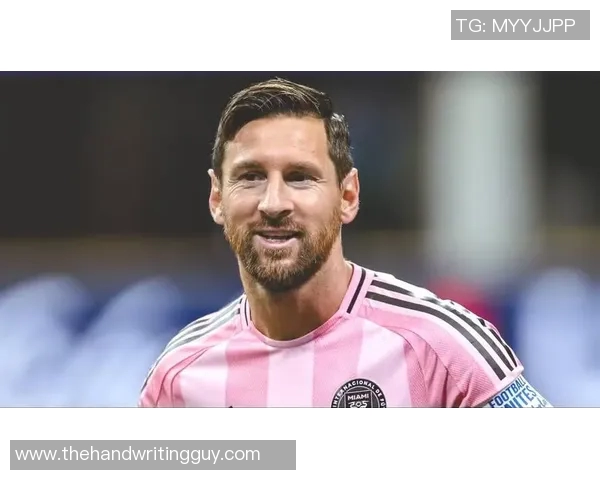 我最崇拜的足球明星及其对我的影响与启示 我最崇拜的足球明星及其对我的影响与启示