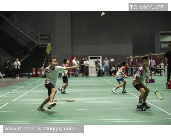 武汉羽毛球队在邀请赛中的比赛经验与表现分析 武汉羽毛球队在邀请赛中的比赛经验与表现分析