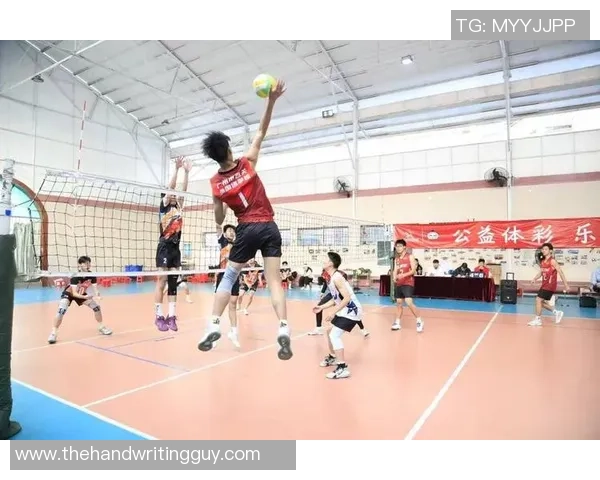 赛后分析:广州排球队与重庆排球队心理素质对比与启示 赛后分析:广州排球队与重庆排球队心理素质对比与启示