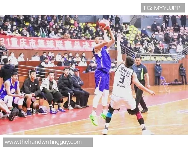 重庆篮球队实力崛起在篮球意识排行榜中荣获第六名的背后故事 重庆篮球队实力崛起在篮球意识排行榜中荣获第六名的背后故事