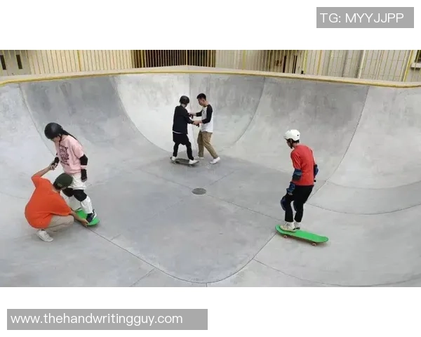 滑板战术:重庆滑板队的进攻体系 滑板战术:重庆滑板队的进攻体系